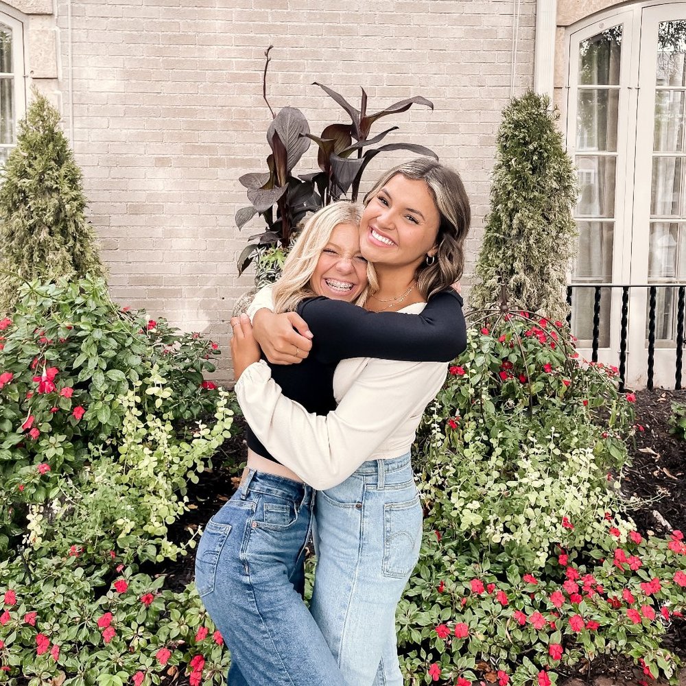 Meet your Posher, Carrie